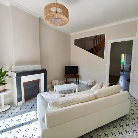 Holiday home Maison De Face A La
